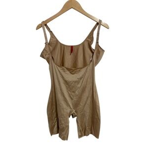 SPANX Shape Invisible Shaping Open-bust Mid-thigh Bodysuit Shapewear Size 1X EUC